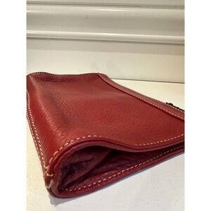 NEW‎ MAXX New York Genuine Leather Wristlet Clutch Bag Pouch Red Burgundy NWT